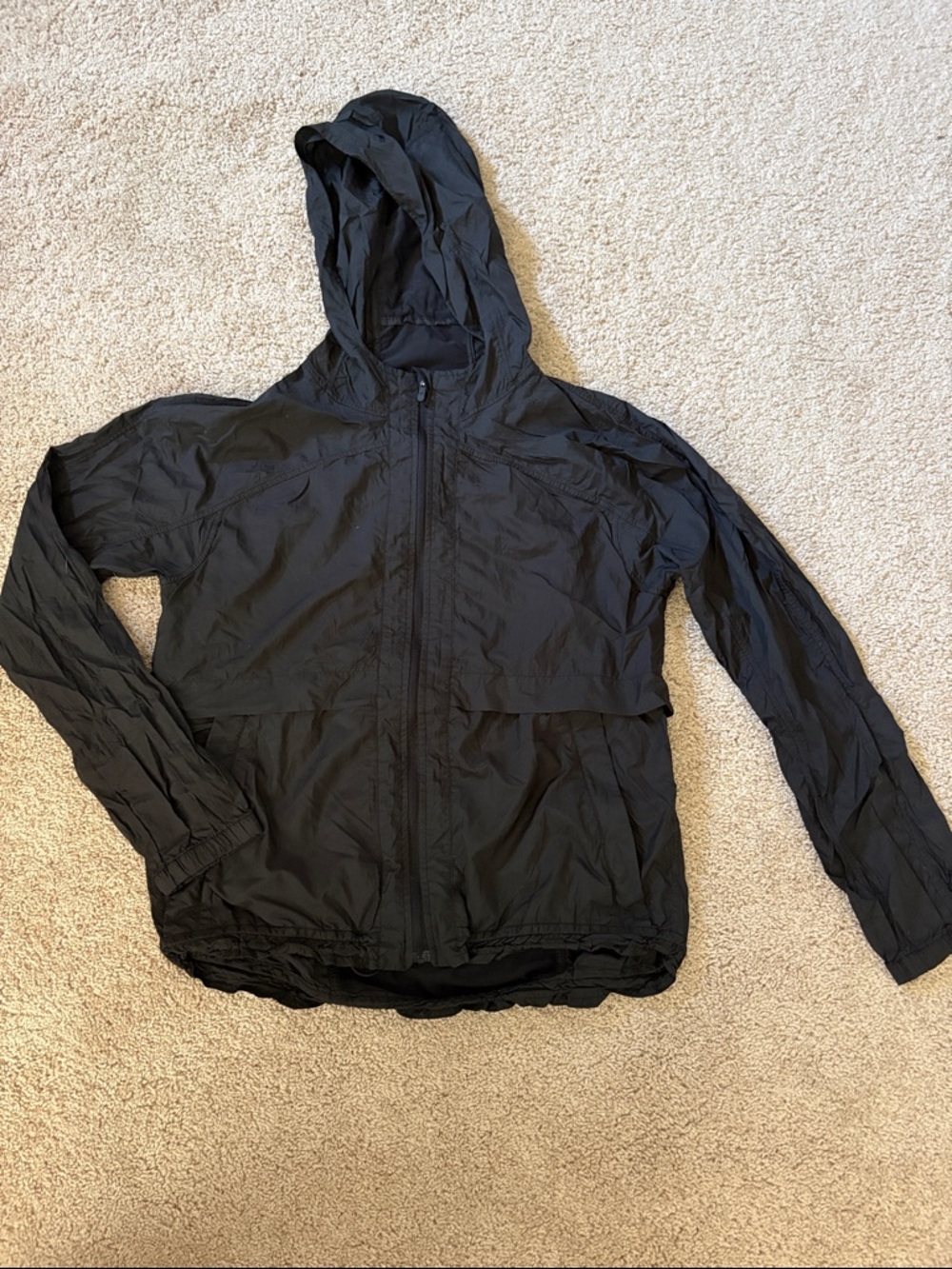 Women’s Lululemon Black Hooded Windbreaker Jacket